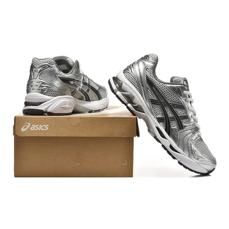 נעלי אסיקס - ASICS Novablast 4 SILVER WHITE MIX – תמונה 6